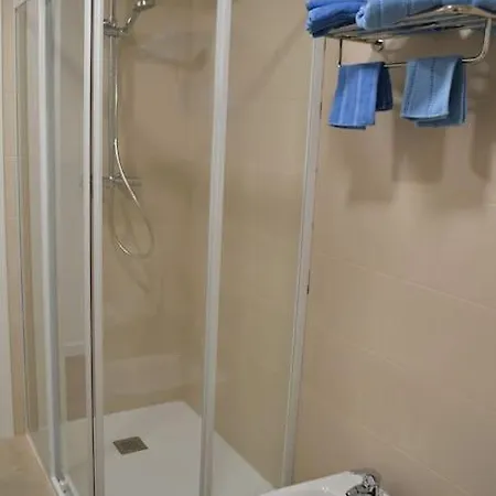 Centro El Trasgu De Foncalada Διαμέρισμα Οβιέδο